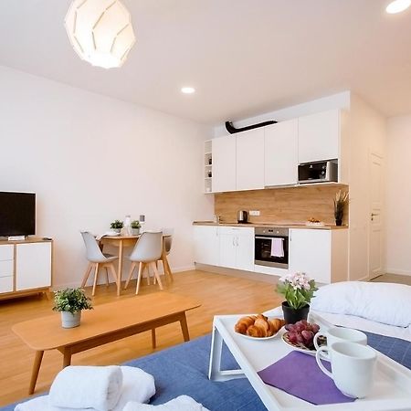 Residential Barona Apartments In Riga Centre Экстерьер фото